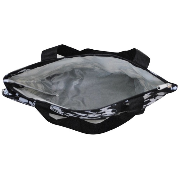 ⚽️⚽️Soccer tore bag⚽️⚽️ with attached coin 👛 - Picture 3 of 3